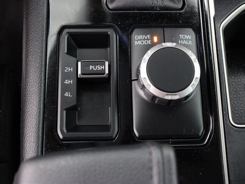 Used 2024 Toyota Tundra Limited AWD/4WD image 25