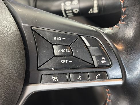 Used 2023 Nissan Sentra SR FWD image 33