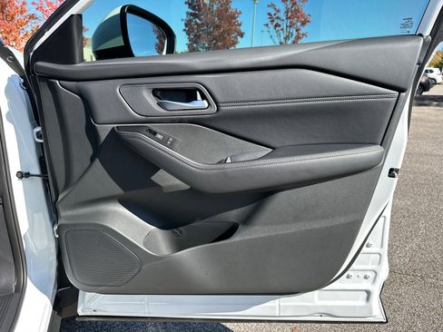 New 2026 Nissan Rogue SV w/ SV Premium Package image 14