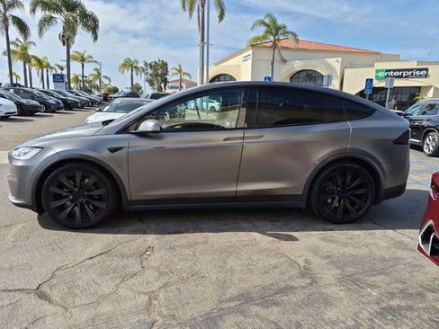 Used 2022 Tesla Model X Plaid AWD/4WD image 9