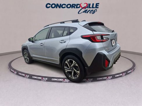 Used 2024 Subaru Crosstrek 2.0i Premium w/ Crosstrek Mirror Package AWD/4WD image 5