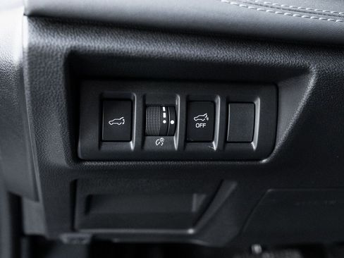 Used 2020 Subaru Outback Touring image 19