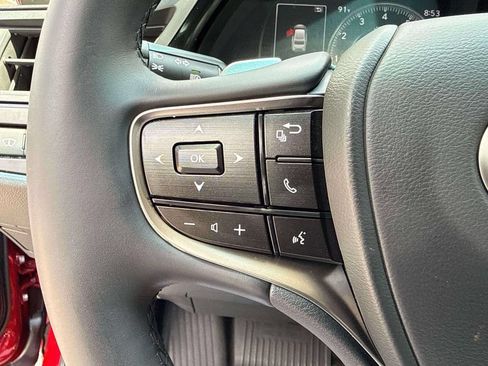 Used 2025 Lexus ES 350 w/ Premium Package FWD image 24