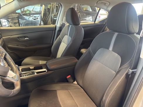 Used 2020 Nissan Sentra SV image 10