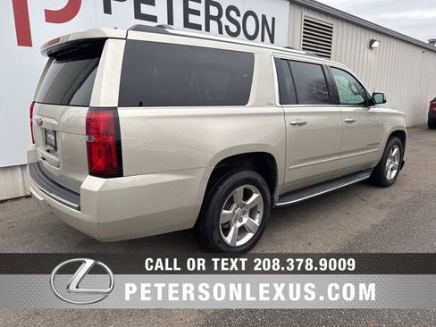 Used 2015 Chevrolet Suburban LTZ image 3