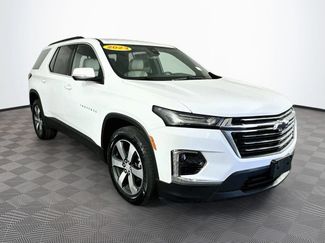 Used 2023 Chevrolet Traverse LT w/ LT Premium Package AWD/4WD video 2