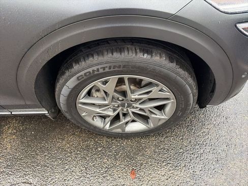 Certified 2023 Genesis GV70 2.5T w/ Advanced Package image 7