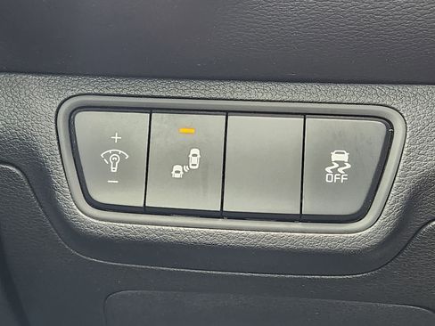 Used 2023 Kia Forte GT image 22