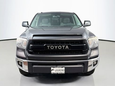 Used 2015 Toyota Tundra SR5 AWD/4WD image 2