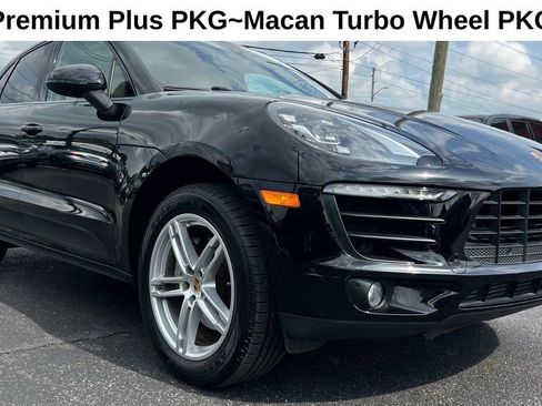 Used 2017 Porsche Macan AWD/4WD image 11