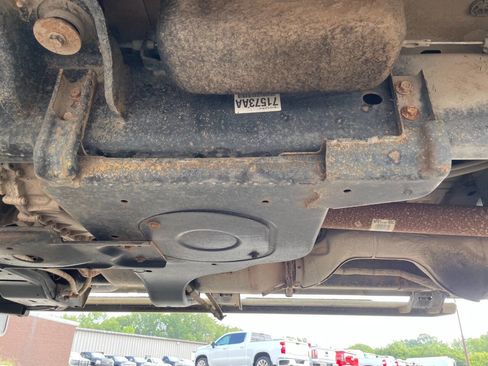 Used 2018 RAM 3500 Laramie Longhorn image 16