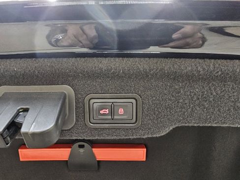 Used 2015 Audi A8 L 3.0T w/ Premium Package image 13