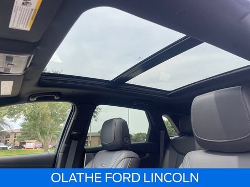 Used 2025 Cadillac XT5 Premium Luxury AWD/4WD image 22