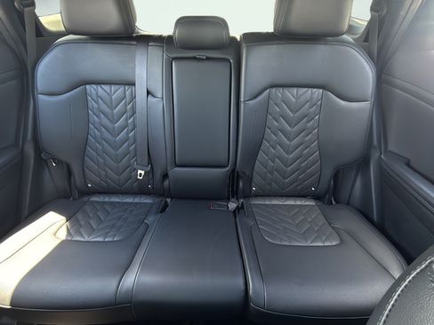 Used 2023 Kia Sportage X-Line w/ X-Line Premium Package AWD/4WD image 31