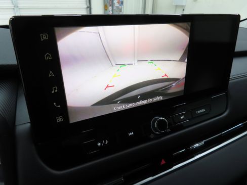 New 2026 Mitsubishi Outlander ES image 17