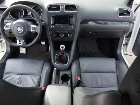 Used 2013 Volkswagen GTI Driver's Edition image 4