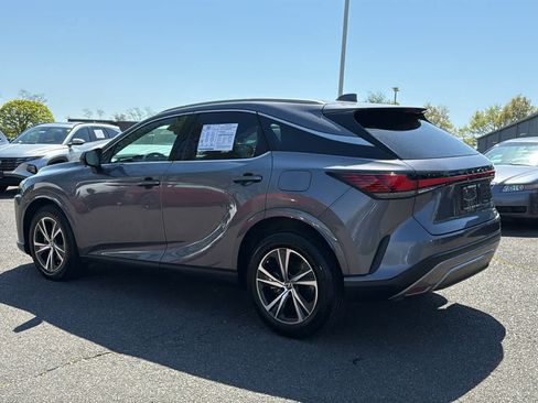 Used 2023 Lexus RX 350 Premium w/ Accessory Package AWD/4WD image 8