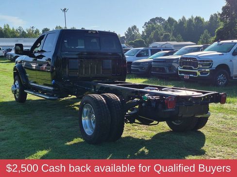 New 2026 RAM 5500 4x4 Crew Cab w/ Laramie Trim Package image 5