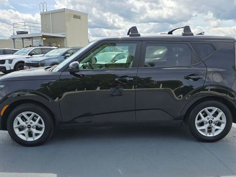 Certified 2024 Kia Soul LX w/ Option Group 015 FWD image 8