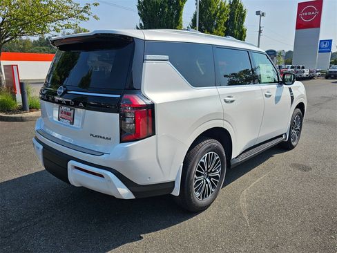 New 2026 Nissan Armada Platinum image 3