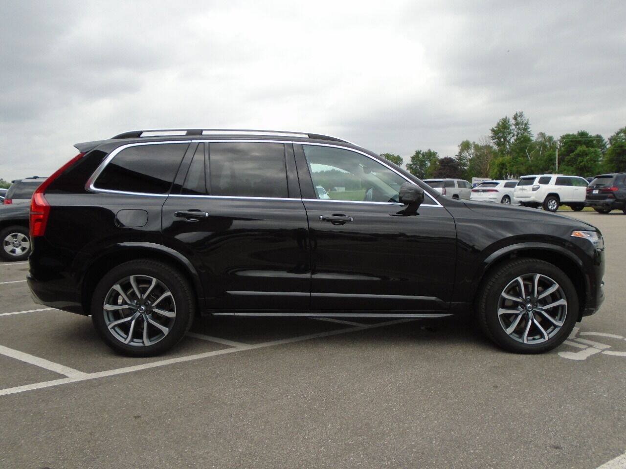 Used 2019 Volvo XC90 T6 Momentum w/ Advanced Package AWD/4WD image 8