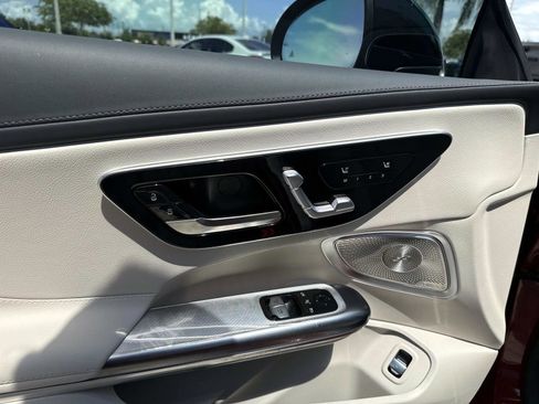 Certified 2026 Mercedes-Benz CLE 300 4MATIC Coupe image 12