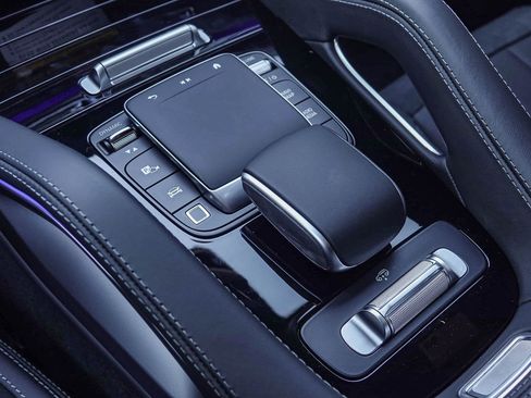 New 2026 Mercedes-Benz GLE 53 AMG 4MATIC Coupe image 21