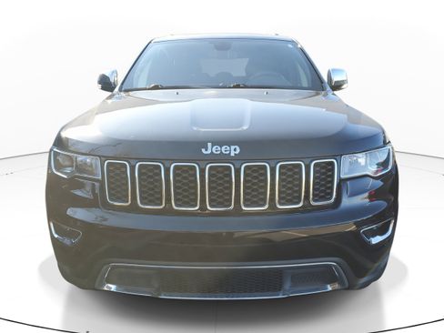 Used 2020 Jeep Grand Cherokee Limited w/ Trailer Tow Group IV image 3