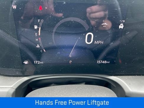 Certified 2025 Buick Encore GX Avenir w/ Avenir Technology Package AWD/4WD image 10