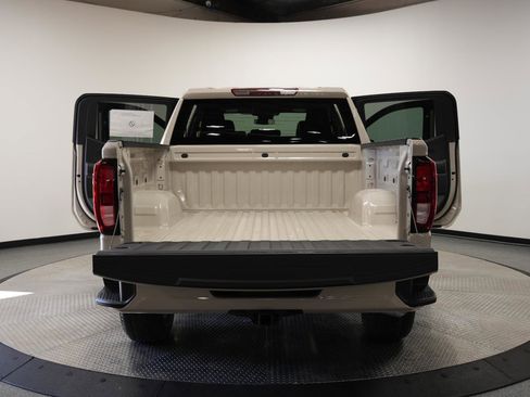 New 2026 GMC Sierra 1500 Pro w/ Graphite Edition image 13