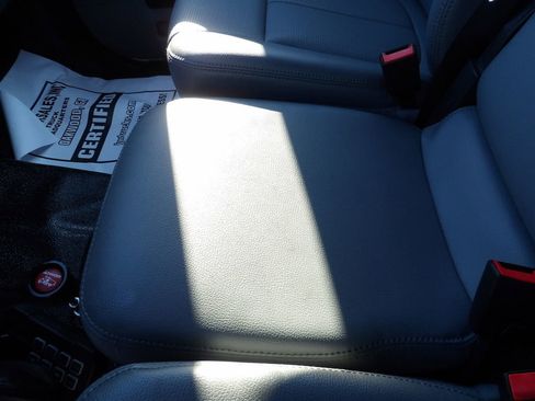 Used 2023 Ford F750 2WD Crew Cab Super Duty image 39