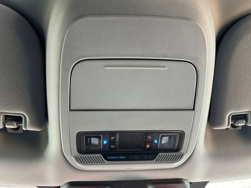 Used 2023 Ford F250 XL w/ STX Appearance Package image 17