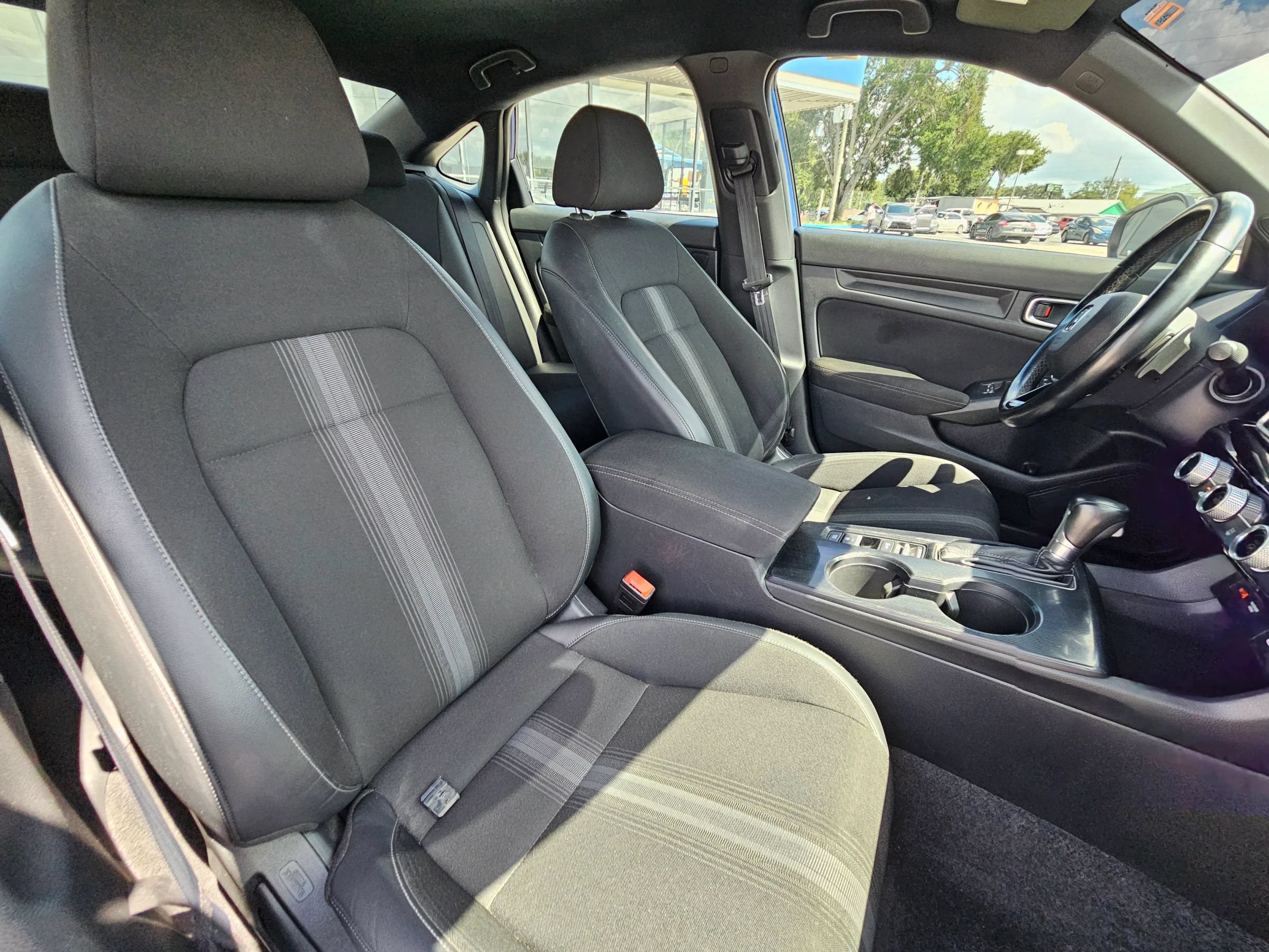 Used 2022 Honda Civic Sport image 9
