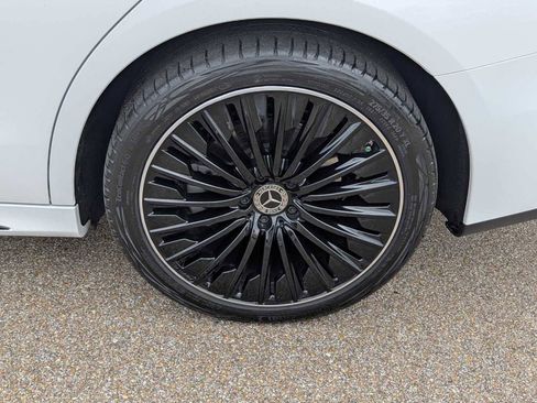 Used 2024 Mercedes-Benz E 350 4MATIC Sedan image 27