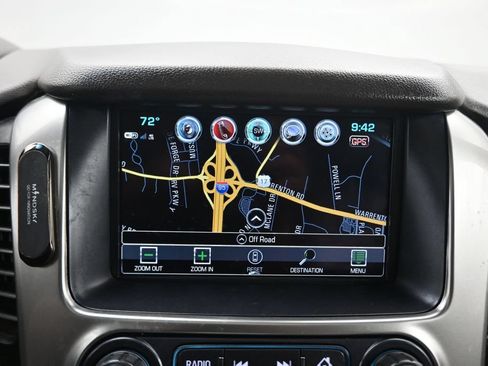 Used 2020 Chevrolet Suburban LT AWD/4WD image 21