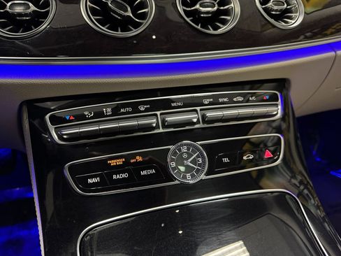 Used 2018 Mercedes-Benz E 400 4MATIC Coupe image 36