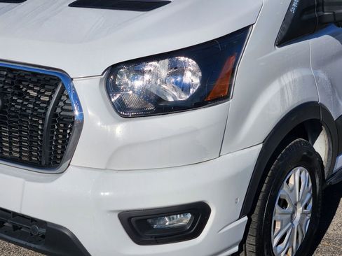 Used 2023 Ford Transit 350 XLT image 10