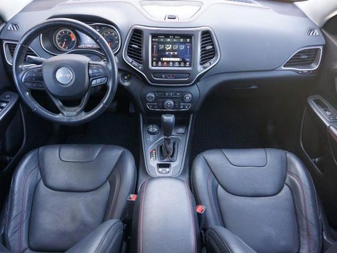 Used 2021 Jeep Cherokee Trailhawk image 35