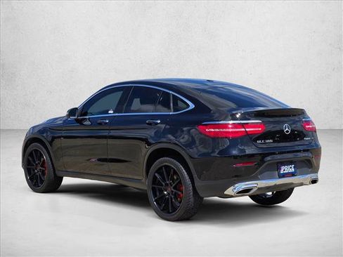 Used 2019 Mercedes-Benz GLC 300 4MATIC Coupe image 7