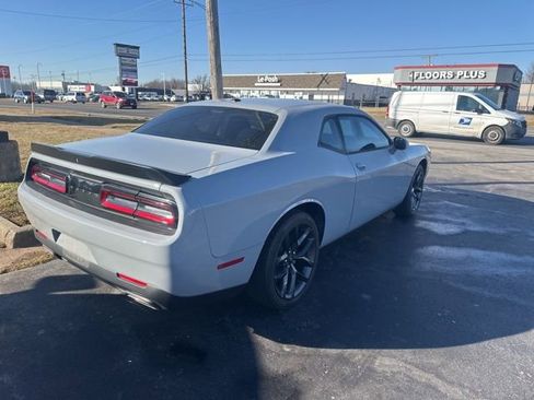Used 2021 Dodge Challenger SXT w/ Blacktop Package image 5