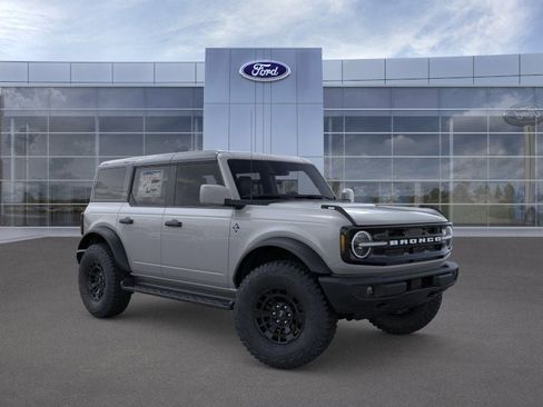New 2026 Ford Bronco Outer Banks w/ Sasquatch Package AWD/4WD image 40