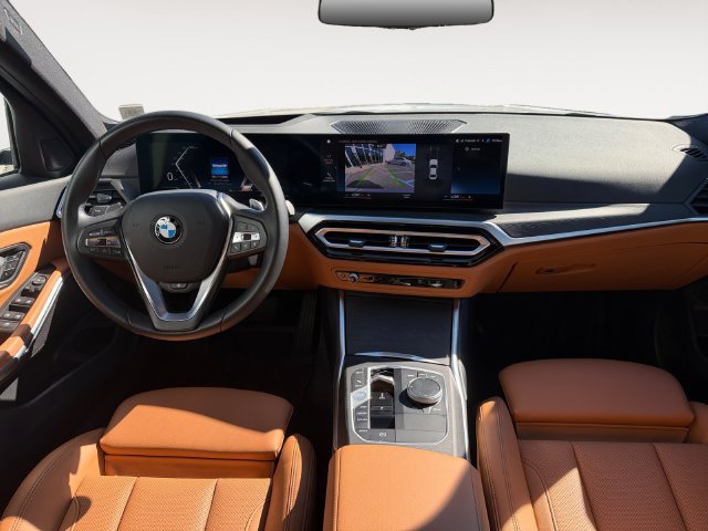 Used 2023 BMW 330i xDrive Sedan w/ Premium Package AWD/4WD image 15