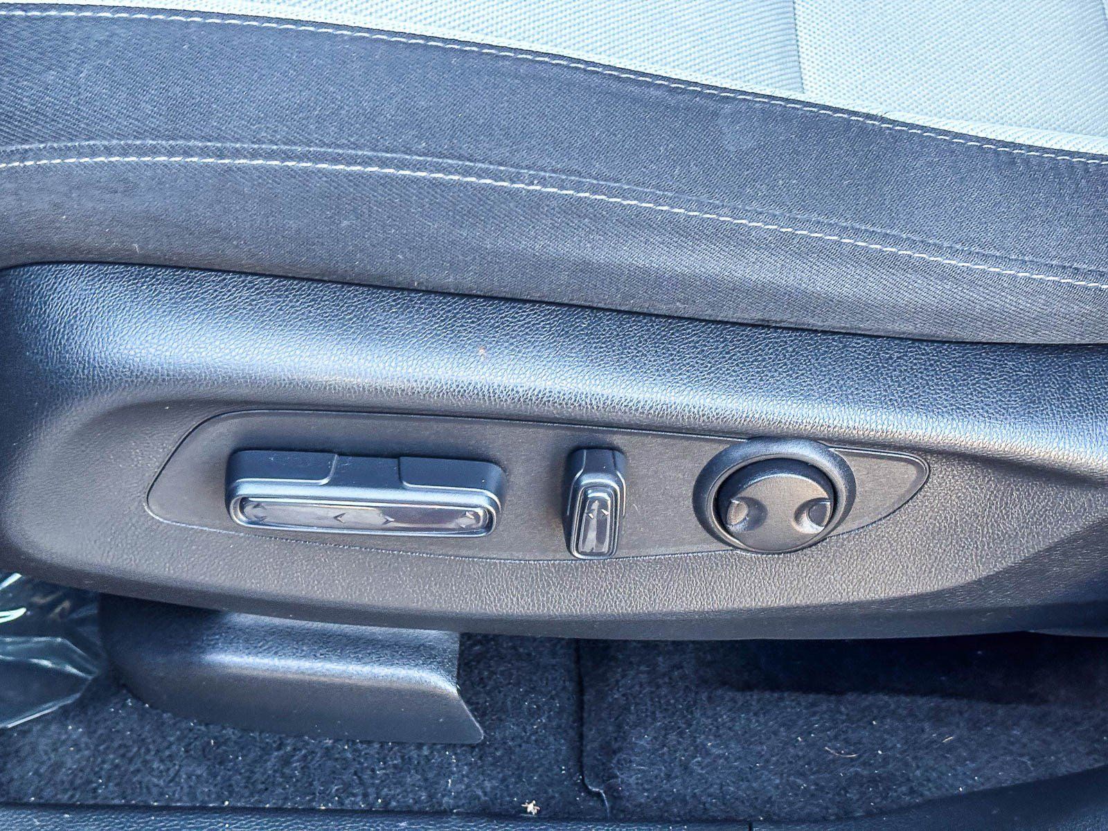 Certified 2024 Honda CR-V EX image 23