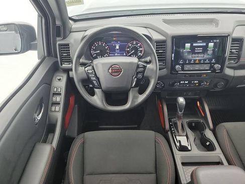 Used 2023 Nissan Frontier PRO-4X w/ Tow Package AWD/4WD image 15
