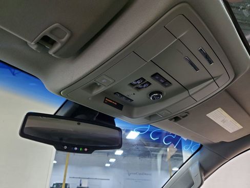 Used 2019 GMC Yukon XL SLT image 40