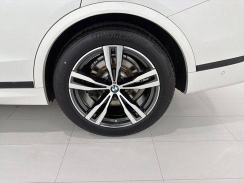 Certified 2024 BMW X7 xDrive40i w/ M Sport Package image 52