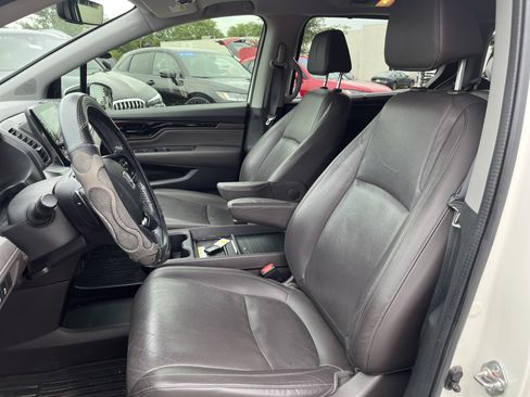 Used 2018 Honda Odyssey Elite image 18