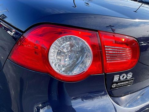 Used 2010 Volkswagen Eos Komfort image 30