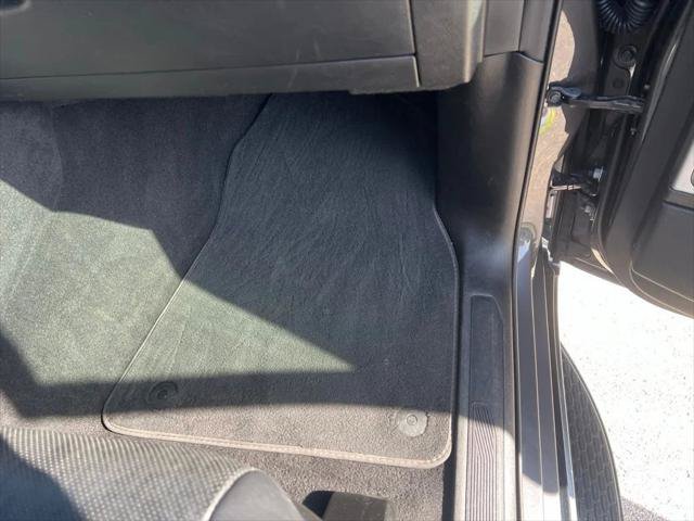 Certified 2024 Jeep Wagoneer L Series II w/ Flexible Seating Group AWD/4WD image 11