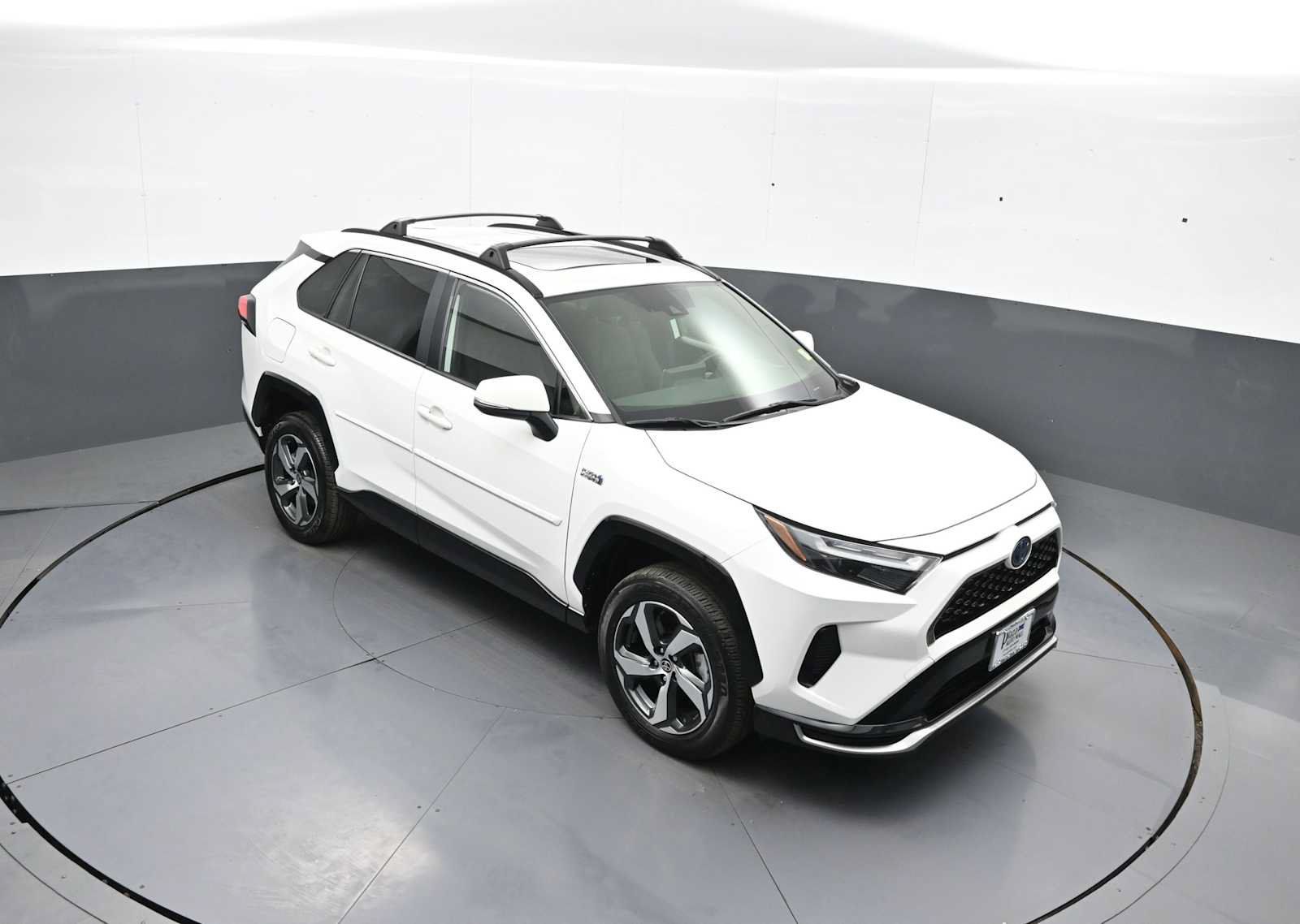 Used 2023 Toyota RAV4 SE w/ Weather & Moonroof Package AWD/4WD image 36